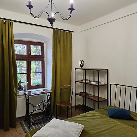 Cieszynek Apartment *